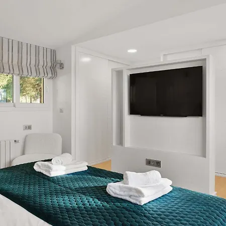 Anna Pool Gym Cinema Pool 7 Bedrooms Марбелья