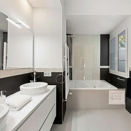 Anna Pool Gym Cinema Pool 7 Bedrooms Вілла Марбелья