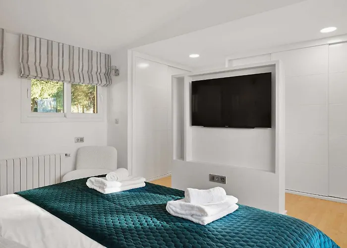Anna Pool Gym Cinema Pool 7 Bedrooms 马尔韦利亚