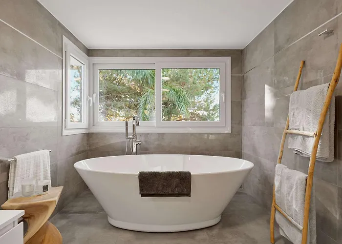 Anna Pool Gym Cinema Pool 7 Bedrooms Willa *